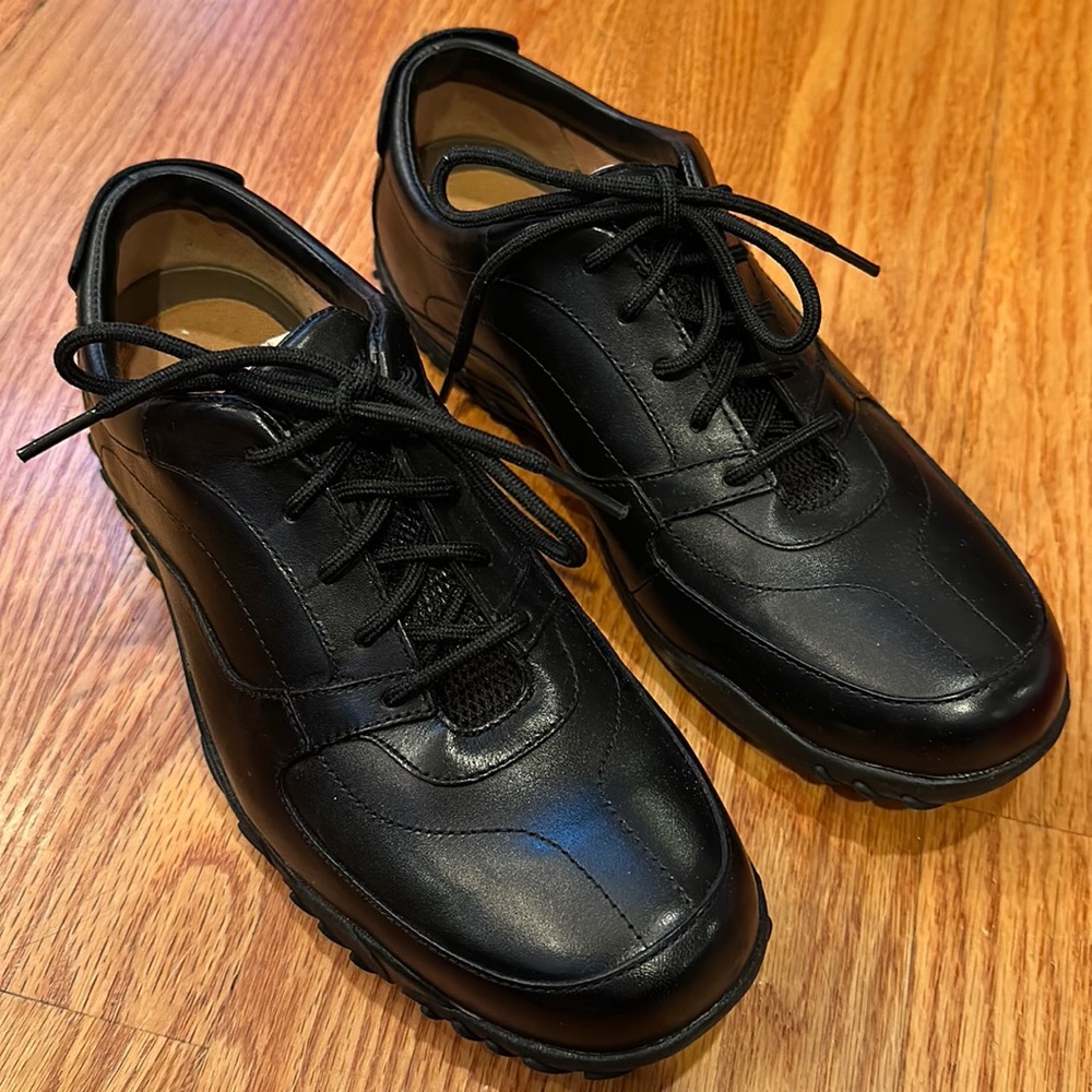 Men’s Timberland black leather shoes
